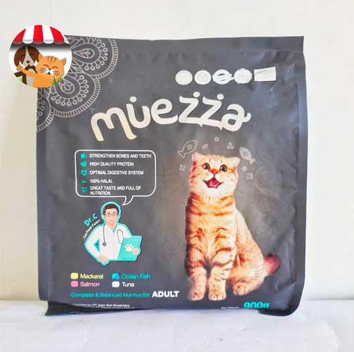 muezza-makanan-kucing-halal